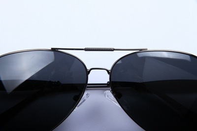 2014爆款男式偏光鏡 司機(jī)太陽鏡批發(fā) 廠家直銷墨鏡 閃靚正品9347 - 2014爆款男式偏光鏡 司機(jī)太陽鏡批發(fā) 廠家直銷墨鏡 閃靚正品9347廠家 - 2014爆款男式偏光鏡 司機(jī)太陽鏡批發(fā) 廠家直銷墨鏡 閃靚正品9347價(jià)格 - 義烏市尚品眼鏡 - 